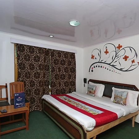 Oyo Flagship Hotel Palace باهالغام المظهر الخارجي الصورة