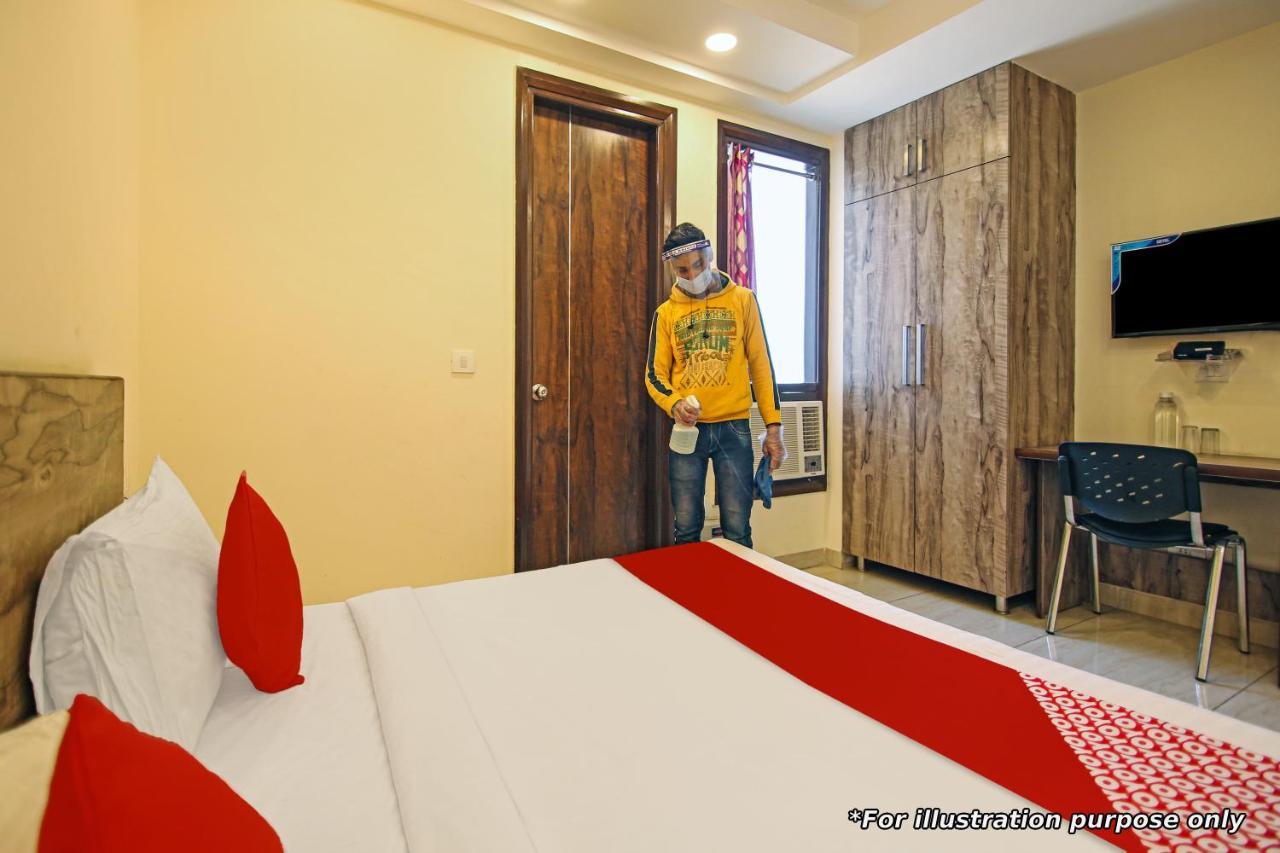 Oyo Flagship Hotel Palace باهالغام المظهر الخارجي الصورة